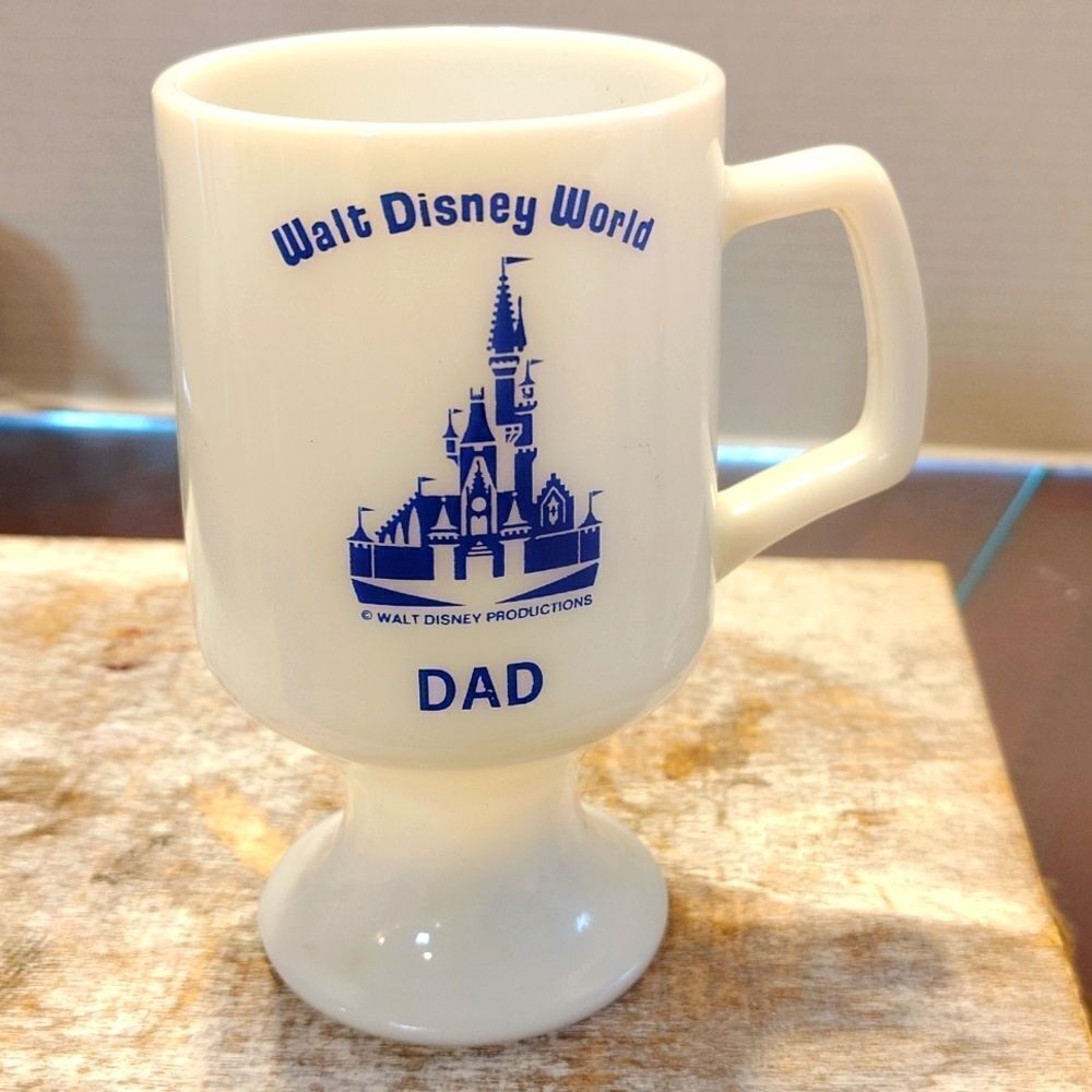 👍 Walt Disney World DAD Footed Mug VINTAGE. C7